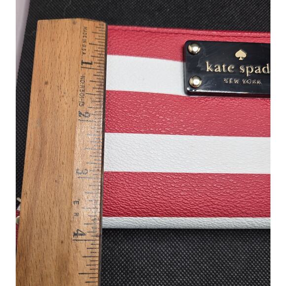KATE SPADE NEDA EMPIRE RED/CREAM STRIPED ZIP AROUND WALLET Clean Excellent - Picture 7 of 8